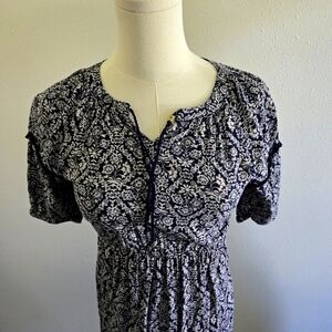 Blue dress Woman Short sleeve indigo floral pattern